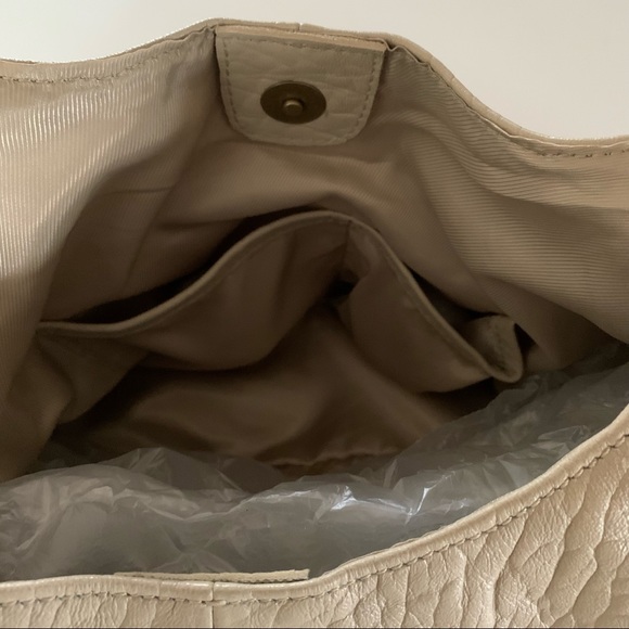 Anthropologie Pebble Leather Slouchy Shoulder Bag - Picture 6 of 11